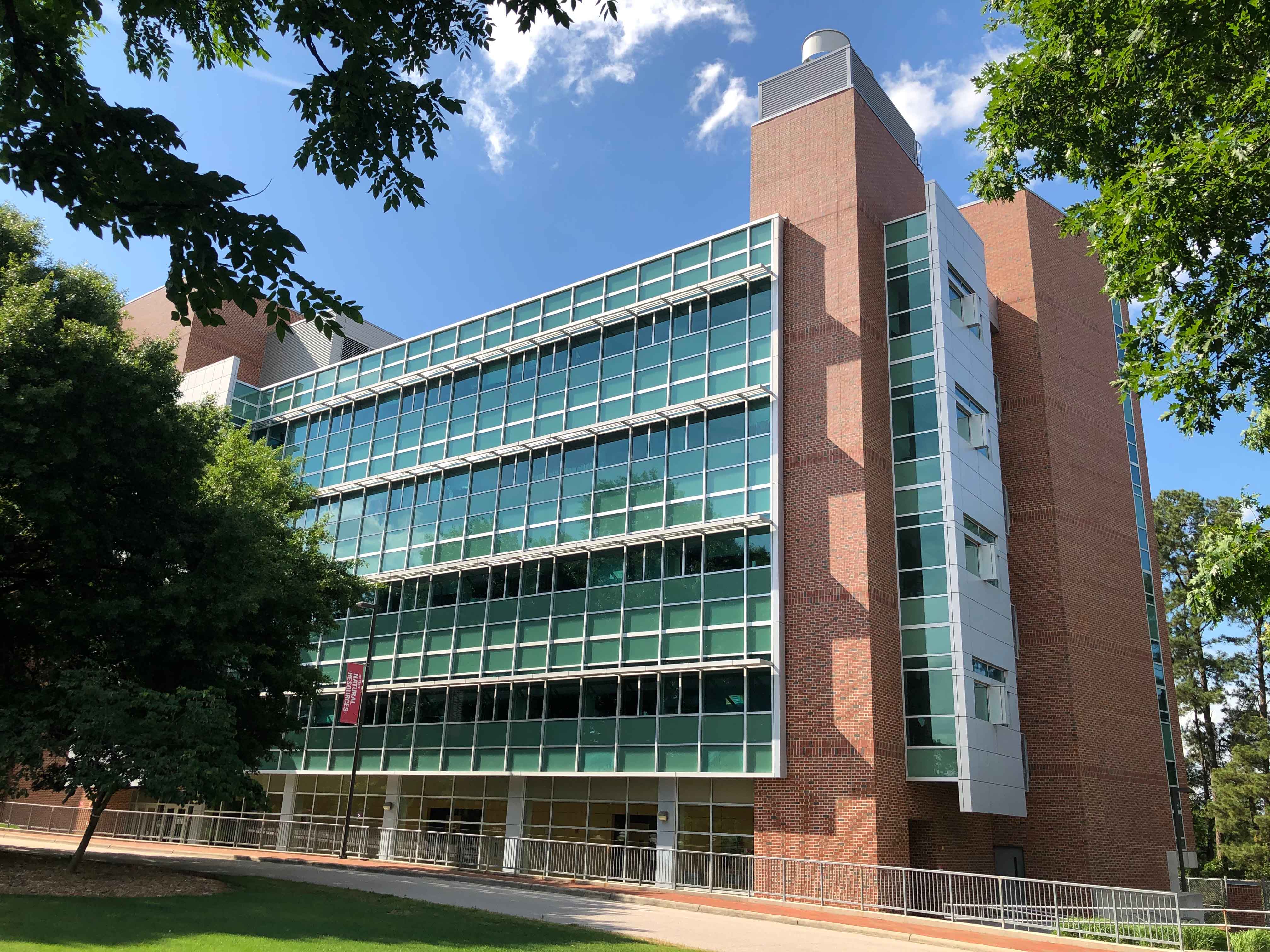 lab office IT design